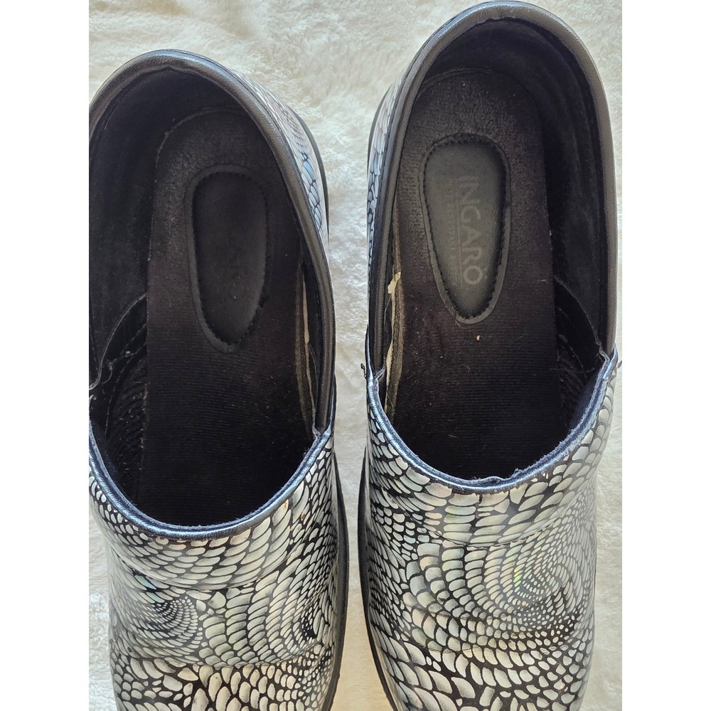 Ingaro Brandy Silver Holographic Scale Professional Clogs Womens 7.5 M Mule - Picture 5 of 6